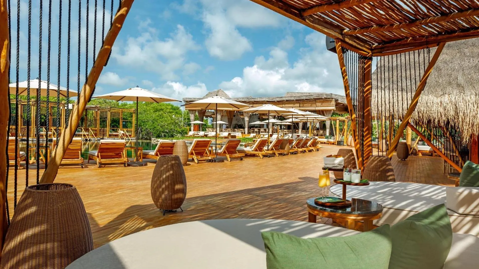 Hotel Shibari - Restaurant & Cenote Club Tulum