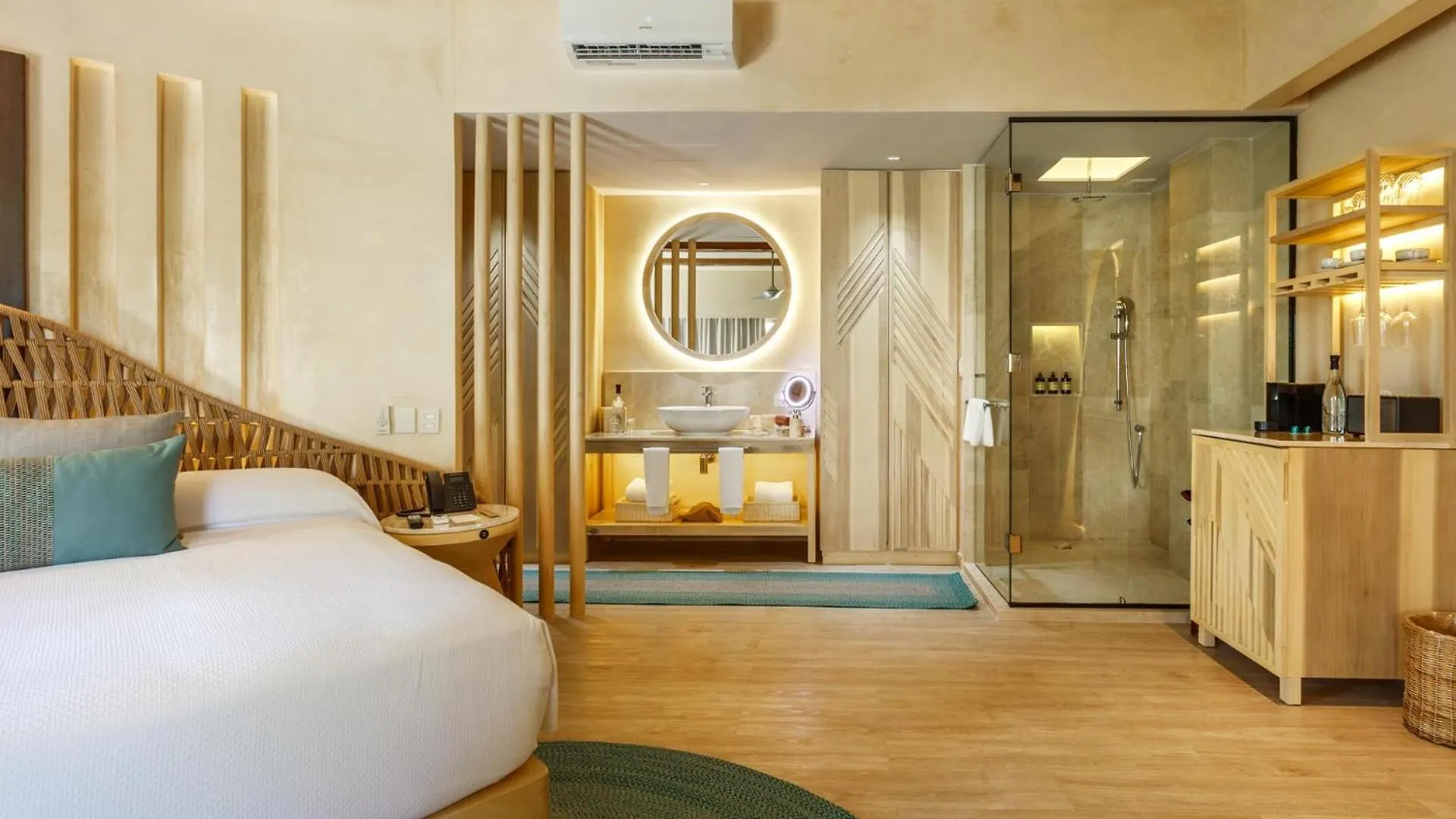 *****  Hotel Shibari - Restaurant & Cenote Club Tulum Mexico