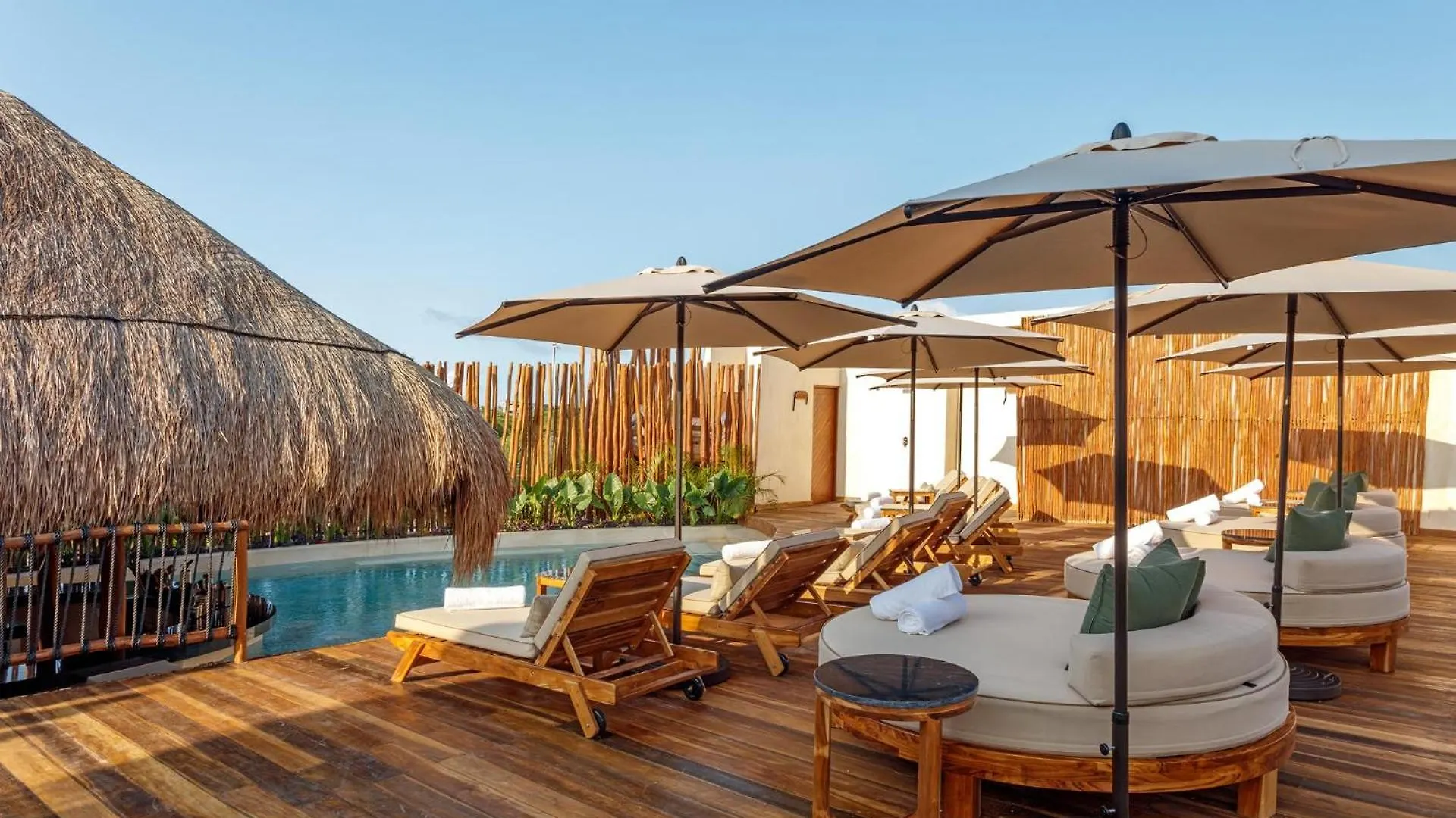 *****  Hotel Shibari - Restaurant & Cenote Club Tulum Mexico