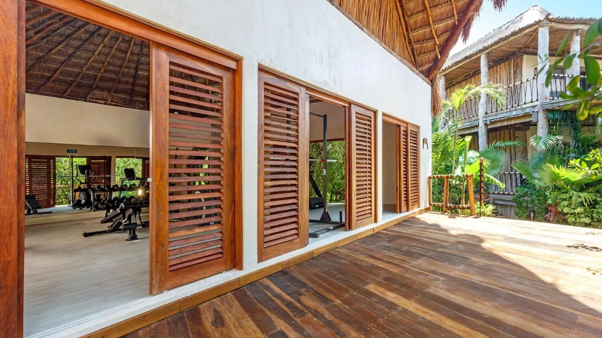 Hotel Shibari - Restaurant & Cenote Club Tulum