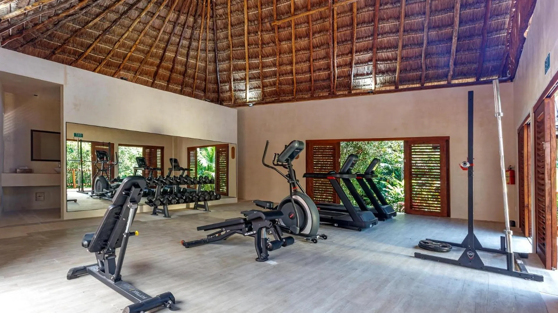 Hotel Shibari - Restaurant & Cenote Club Tulum Mexico