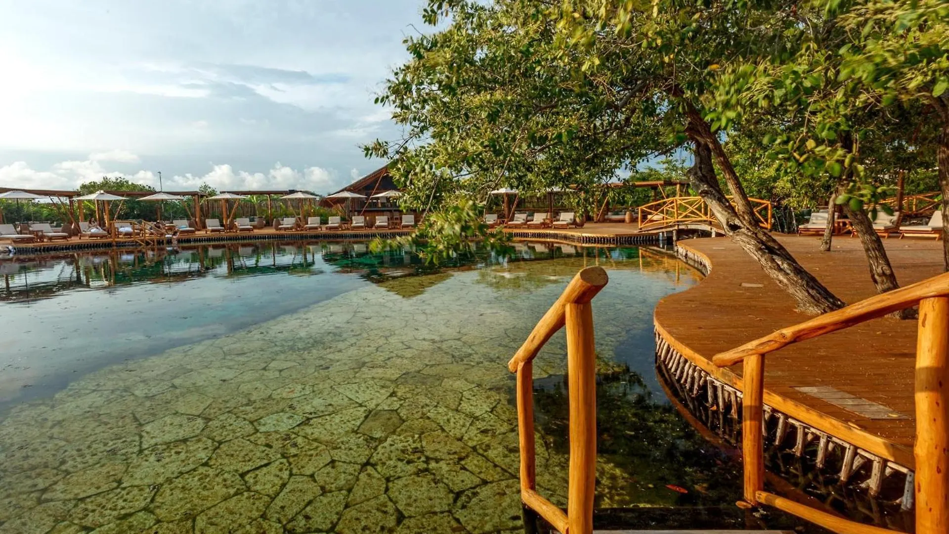Hotel Shibari - Restaurant & Cenote Club Tulum