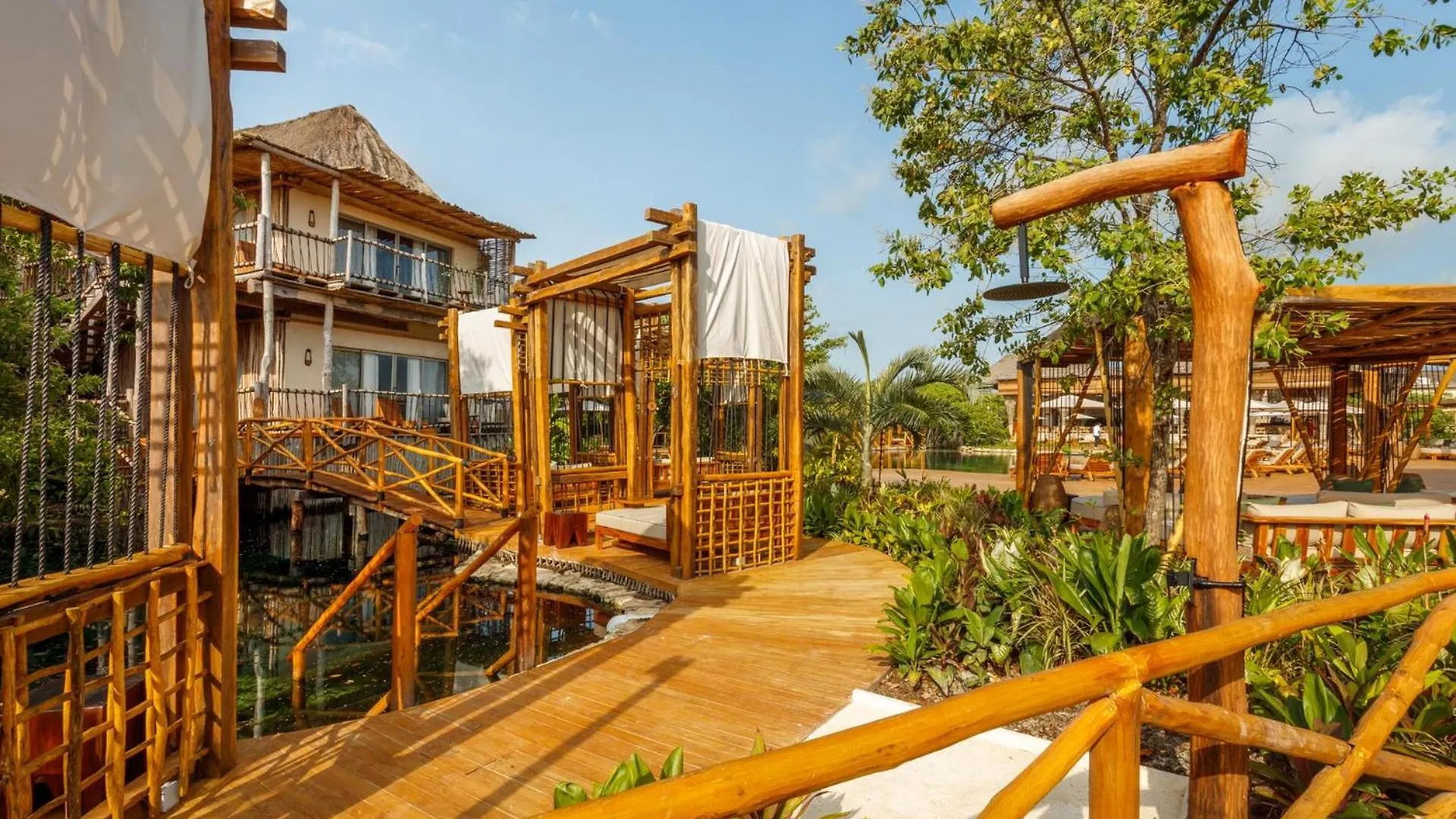 Hotel Shibari - Restaurant & Cenote Club Tulum