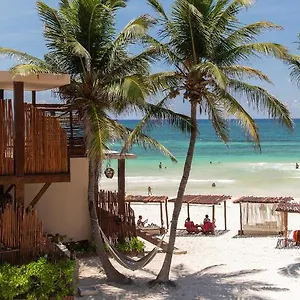 Отель La Zebra Tulum, A Small Luxury Hotel, Тулум